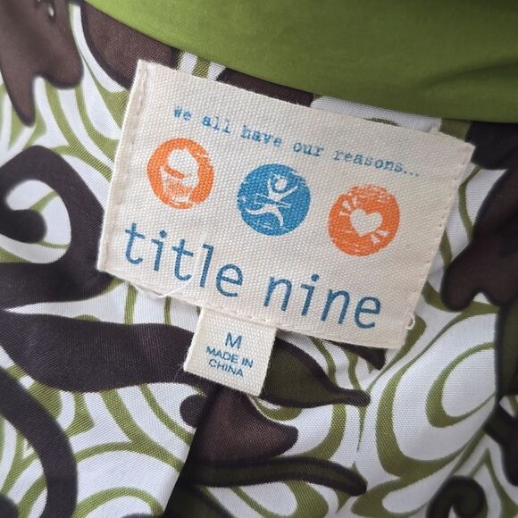 Title nine | Green Puffer Coat - Picture 10 of 11